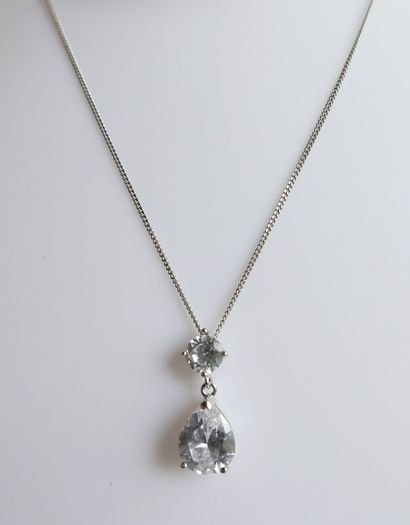 Vintage 925 Sterling Silver necklace with teardrop and round stone pendant