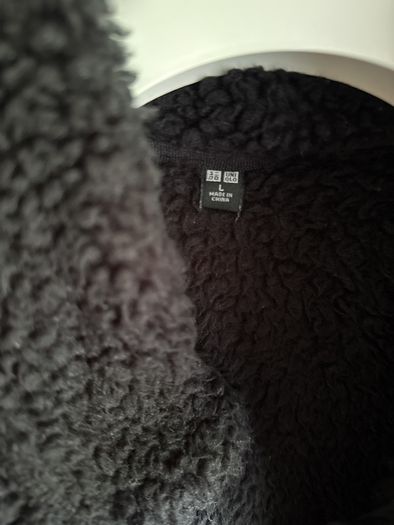 Uniqlo Windproof Fluffy Fleece Vest - Men's Size L - Black