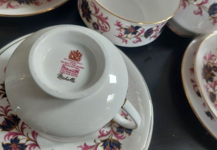 Fabulous Vintage China Tea for Four Teaset, by the Quality Maker Paragon Fine Bone China in the Stylish "Michelle" Pattern