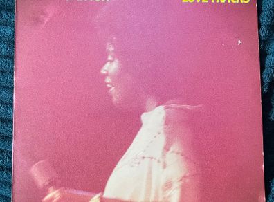 Gloria Gaynor - Love Tracks