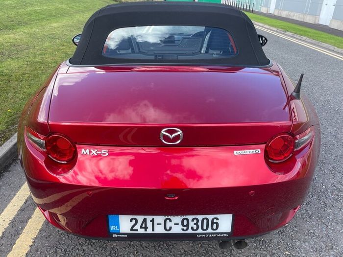 2024 Mazda MX-5 2.0L 14,800km
