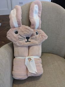 Pink plush animal hooded baby towel - new unused