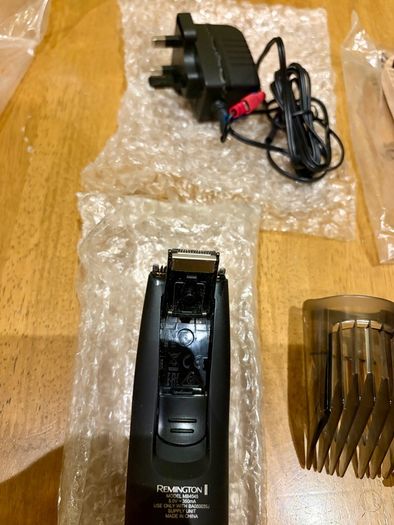 2x Remington Multi Groomer - 3 piece Mens Grooming Kit beard, face hair trimmer clipper - NO BLADE OIL NEEDED MB4045