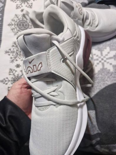 nike runners