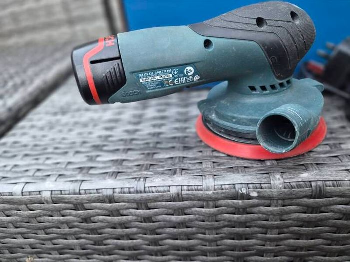 BOSCH sander