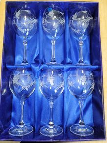 Duiske Handcut Grape and Vine Wine Glass Set