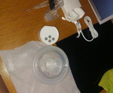 Breast Pump, wearable