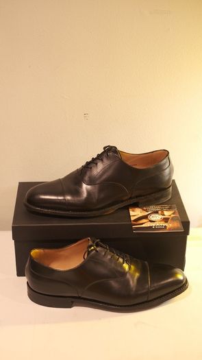CHEANEY Harrington R Capped Oxford in Black Calf Leather | Rubber Sole