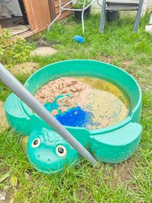 Sand pit kids