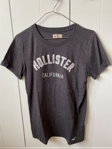Hollister t-shirt / top for women / ladies in very good condition.  Size: Medium.