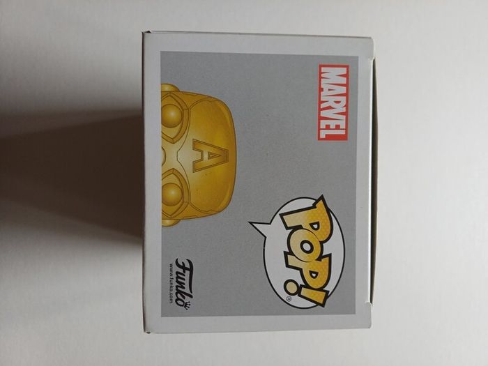 #377 Captain America Gold Funko Pop!