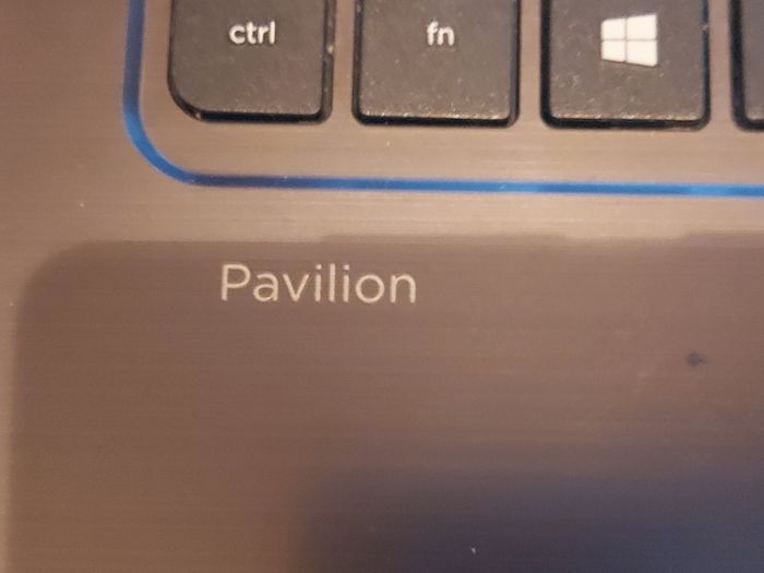HP 15.6inch Laptop, purple colour, AMD A8-6410 APU 2.0GHz with AMD Radeon R5 Graphics, 4 GB Ram, almost 1 Terrabyte HDD, Windows 10,
