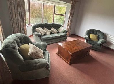 sitting room suite