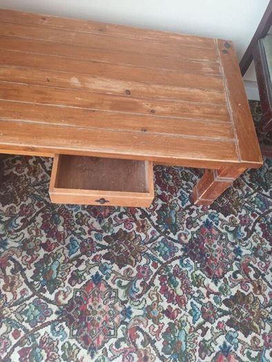 Vintage 80's/90's Pine Coffee Table.
