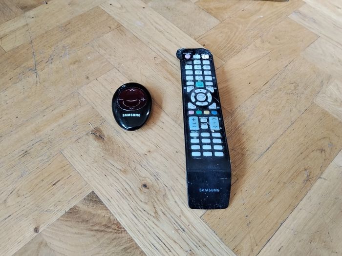 Samsung Lcd Tv 40" Model Ue40b7020ww