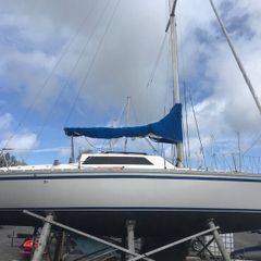 Jeanneau 27 Sailboat