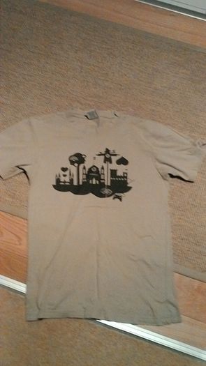 Nokila t-shirt