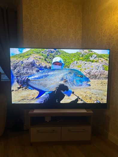 65 inch Sky Glass 4K Smart TV Box & Remote Included