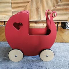 Doll's pram