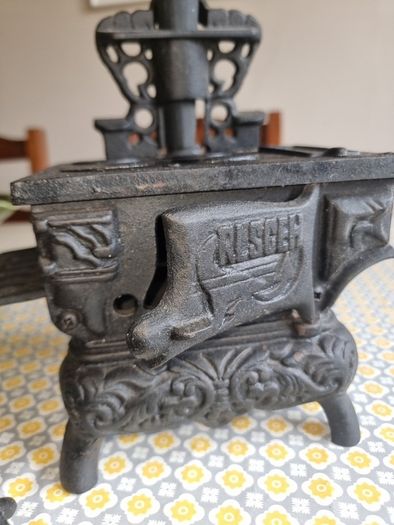 Mini Crescent CAST IRON Stove/Oven with stove items
