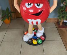 M&M display stand