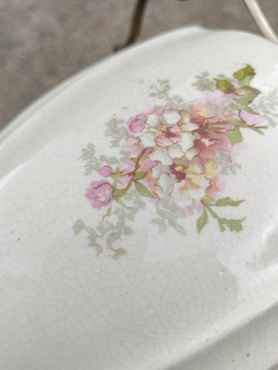 Fabolous Hand painted Victorian Stoneware Biscuit Barrel