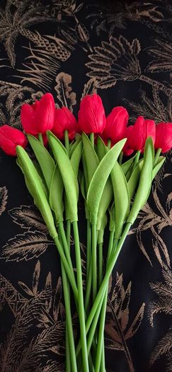 Artificial White Tulips 10 Stems 34cm