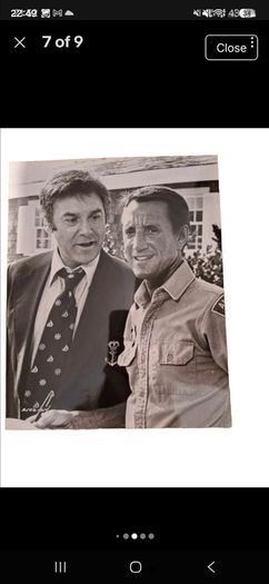 JAWS 2 - Press Kit With Photos - 1978.
