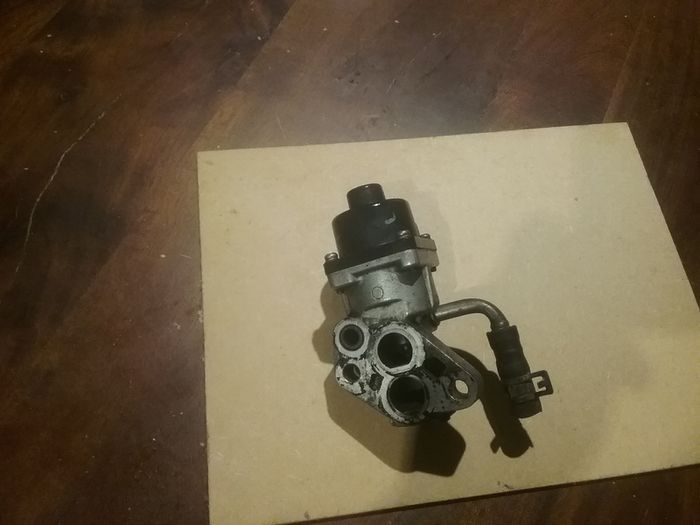 2  ford Mondeo MK3 2001- 2007 used Egr valves