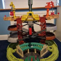 Thomas & Friends Track Set Trains & Cranes Super Tower