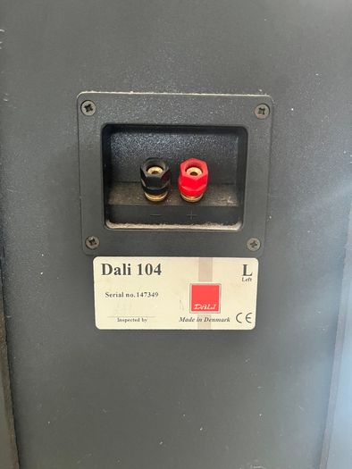 Dali 104 Speakers