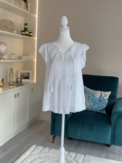 Ladies White Cotton Broderie Blouse from GAP
