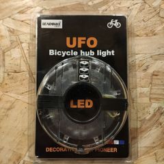 Bicycle hub light