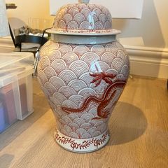 Large Urn / ginger jar