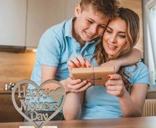 Mother ornament wooden heart