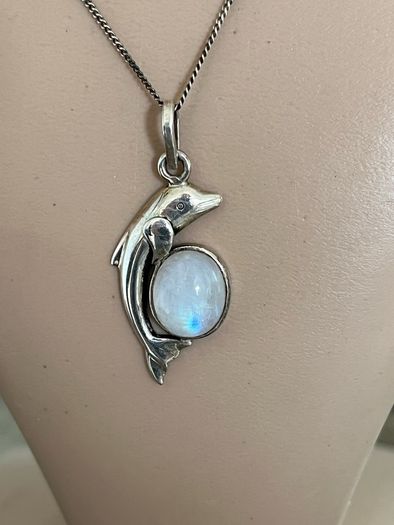 sterling silver dolphin necklace