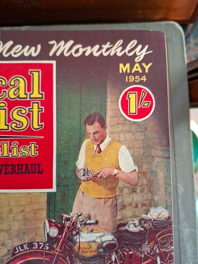 Old Heavy Practical Motorist and Motor Cyclist Repair Book Lots of Old Advertisements, postage available or collection