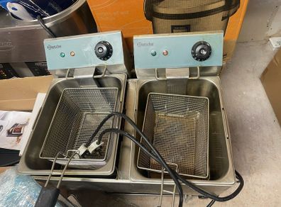 Premium Brand Bartscher Double Pan Commercial Countertop Twin Electric Fryer - Can Deliver