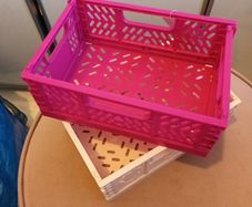 2 x plastic storage baskets