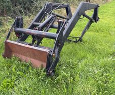 Mf 80 loader