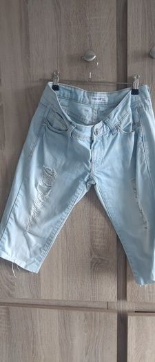 3/4 jeans light blue capri size s s-m