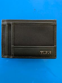 Tumi