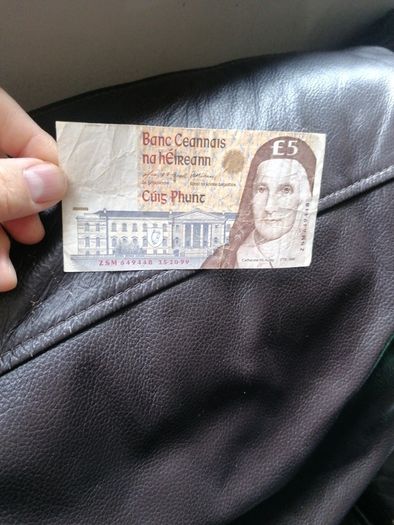 1999 Ireland Five Pound Banknote