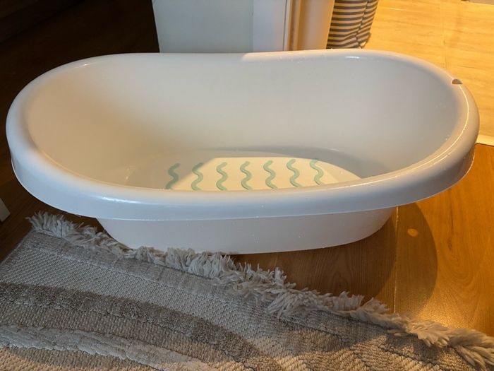 Free IKEA Baby Bath
