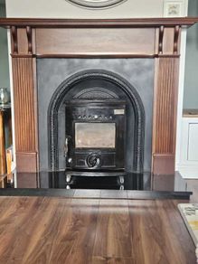 Stove with fireplace