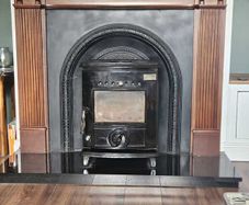 Stove with fireplace