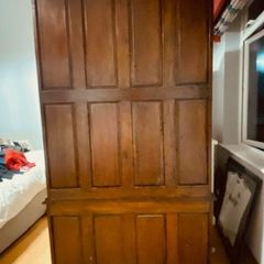 Beautiful large wardrobe & drawers