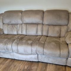 3 + 2 reclining sofa