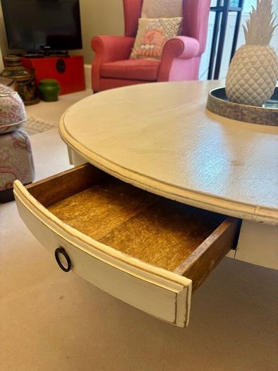 Vintage coffee table/ Asian