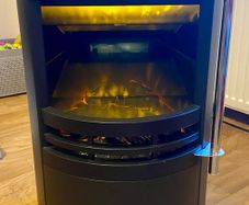 De Vielle freestanding curved black Electric Stove, as new.